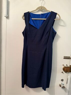 Laundry By Shelli Segal Navy Blue Sleeveless V-Neck Sheath Dress